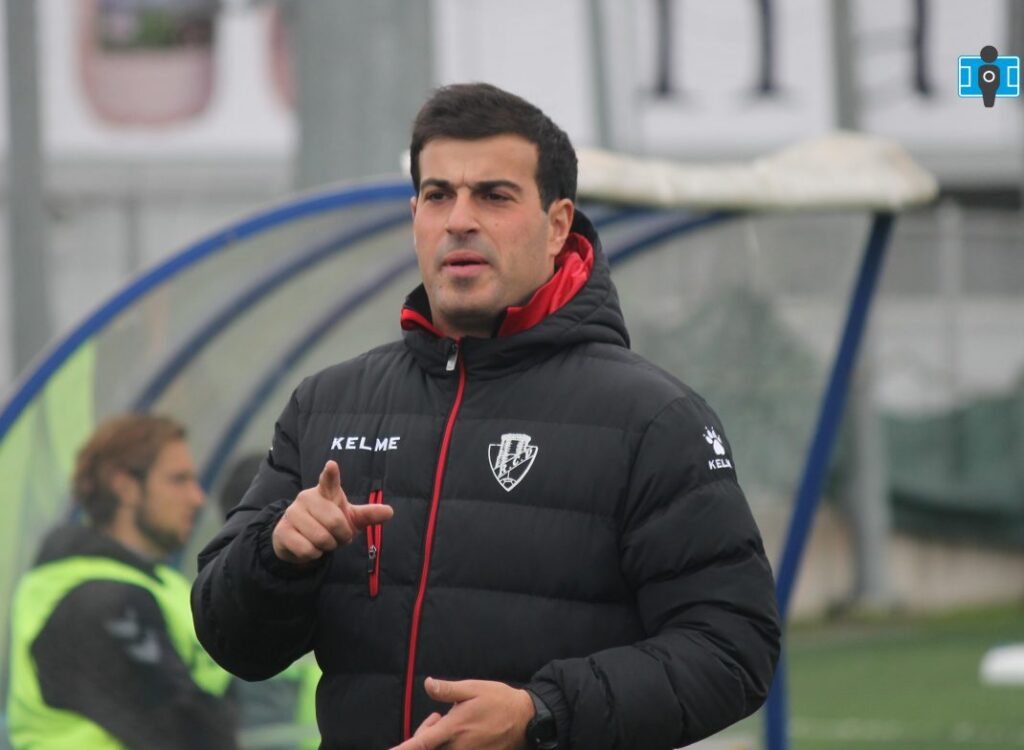 O preparador marcha da Magdalena. Simón Lamas, Racing Villalbés.