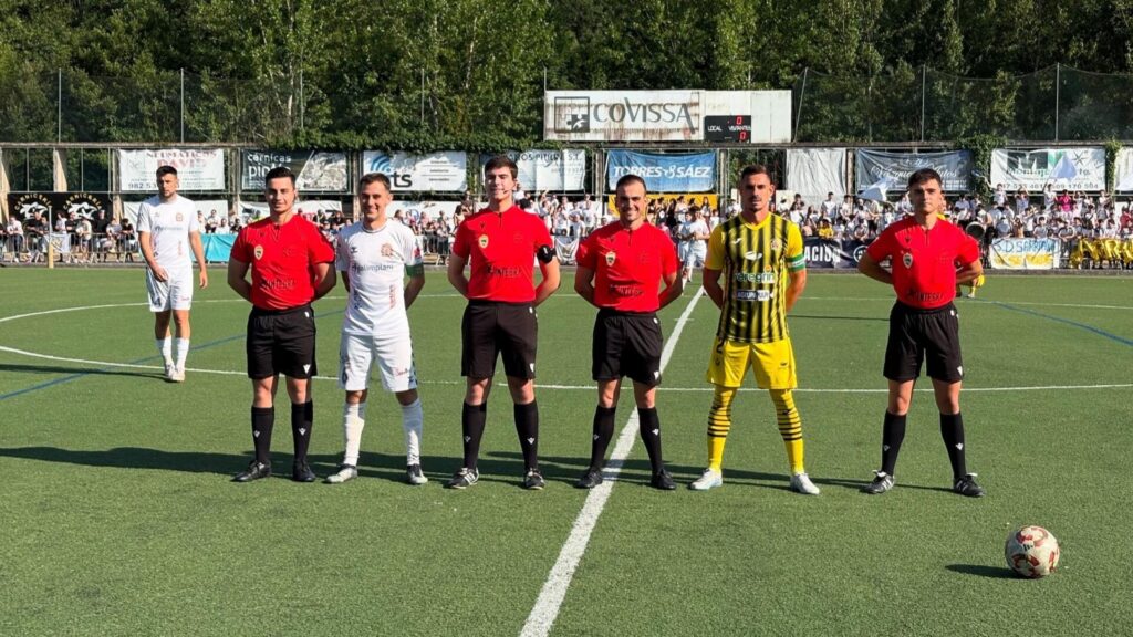 Partido de volta entre a Sarriana e o Pulpileño, na Ribela. ATLÉTICO PULPILEÑO