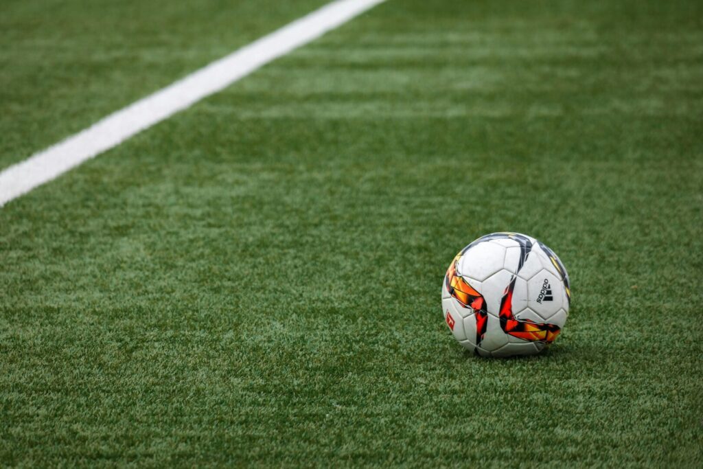 Balón de fútbol. PEXELS