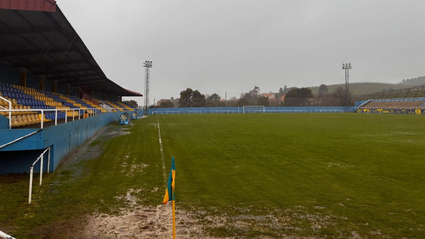 Municipal de Burgáns. JUVENTUD CAMBADOS
